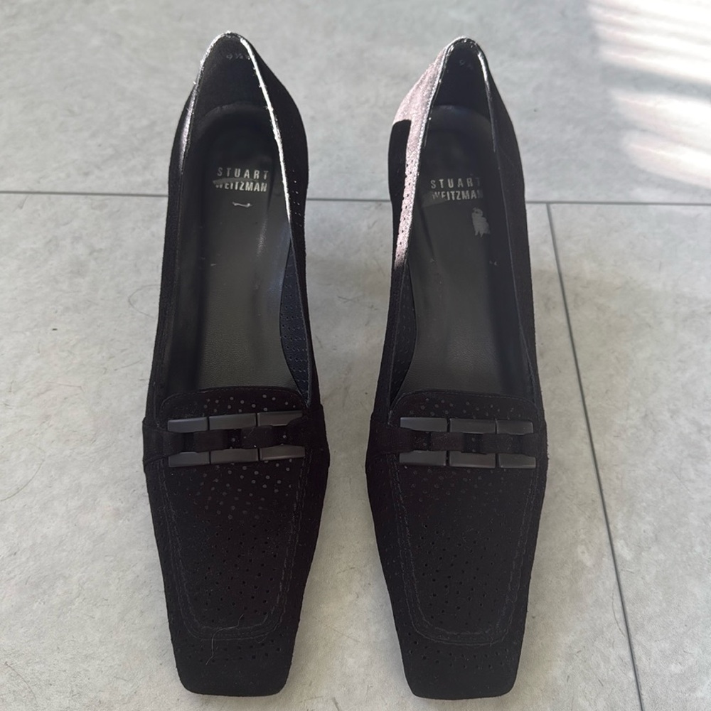 Vintage Suede Stuart Weitzman. Size 9.5
